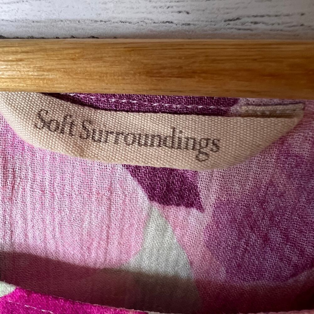 Soft Surroundings Blouse Womens Size Medium Colorful Floral Tiered Scallop Hem - Picture 2 of 16